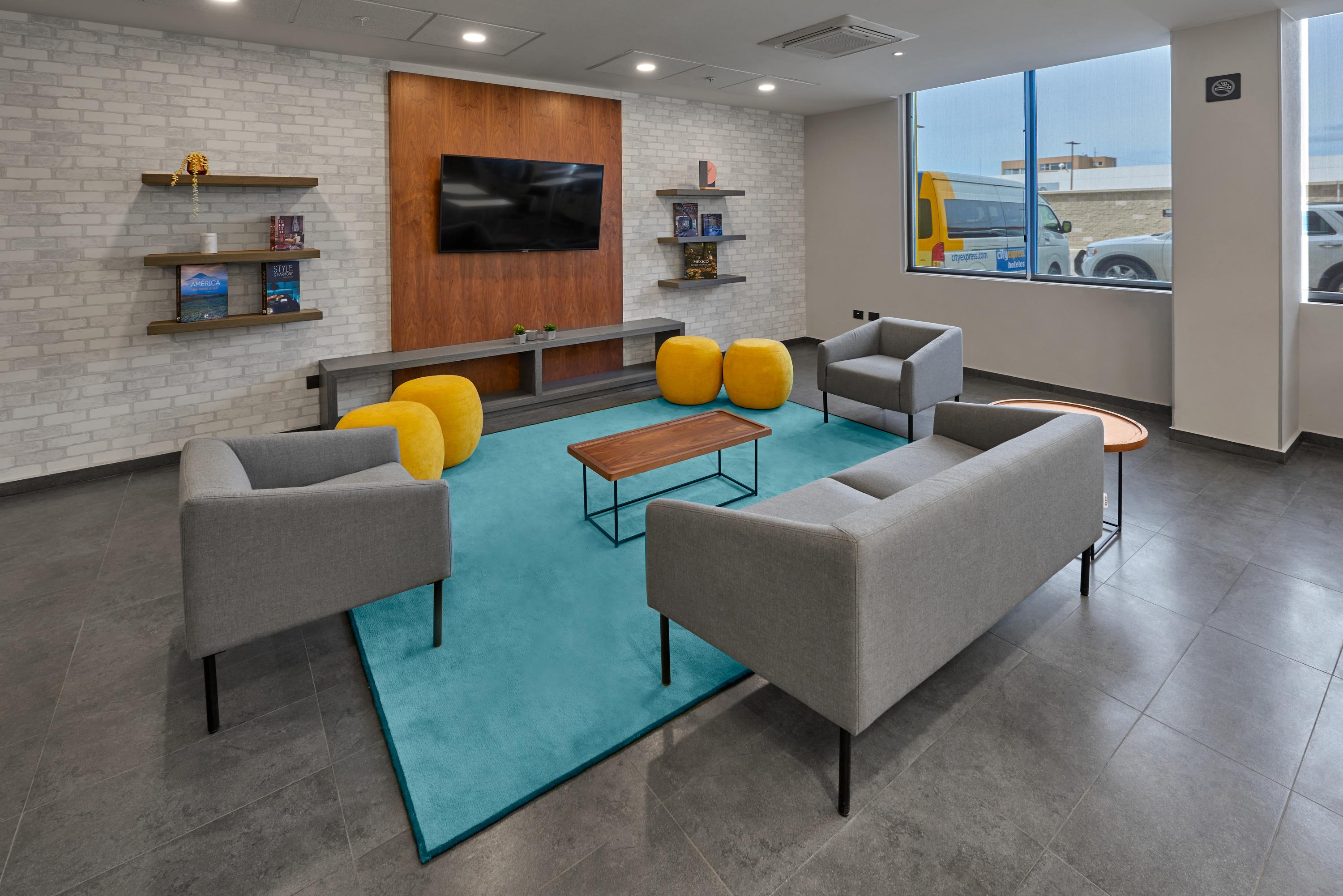 City Express By Marriott Guaymas Exterior photo