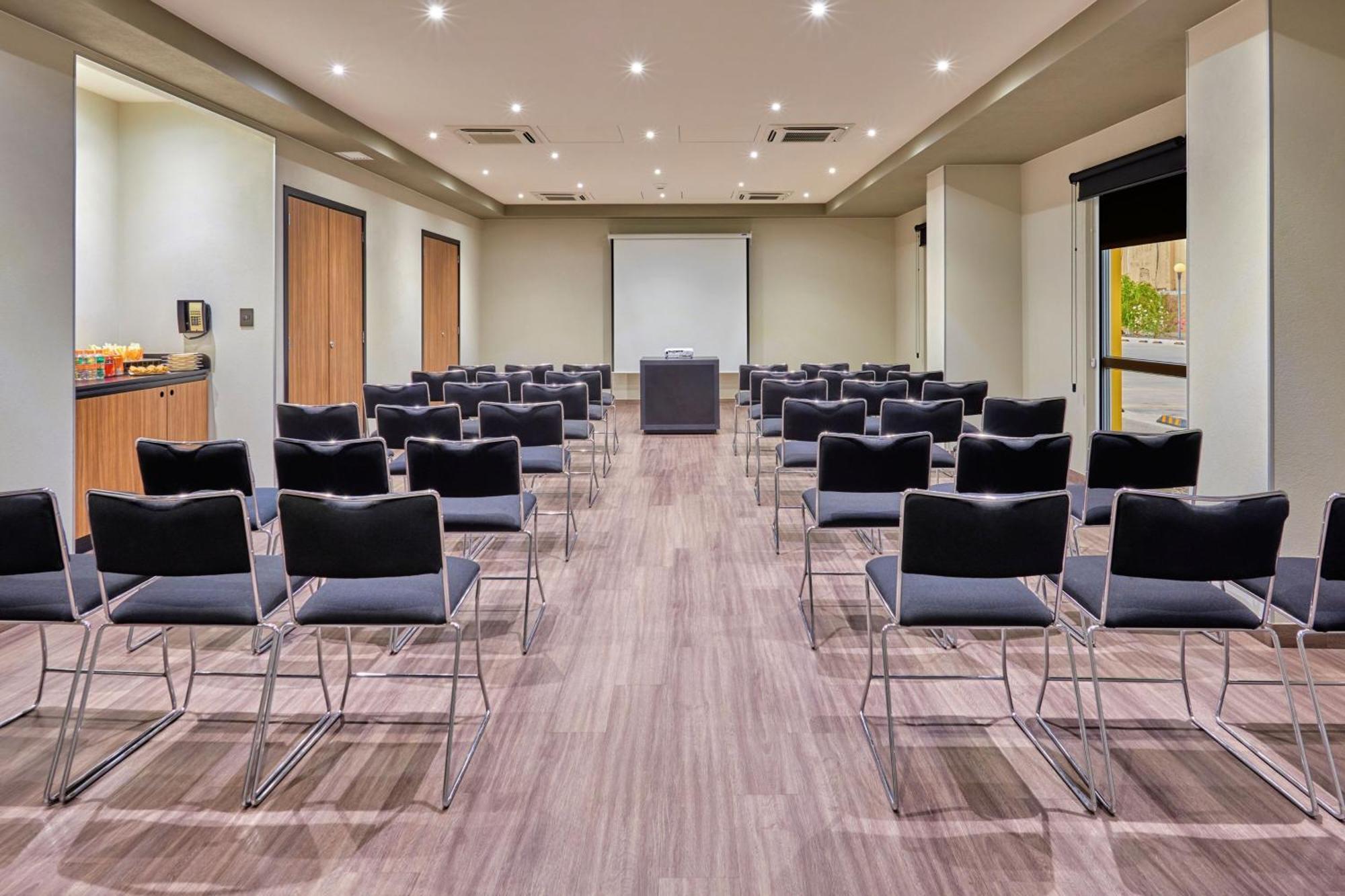 City Express By Marriott Guaymas Exterior photo