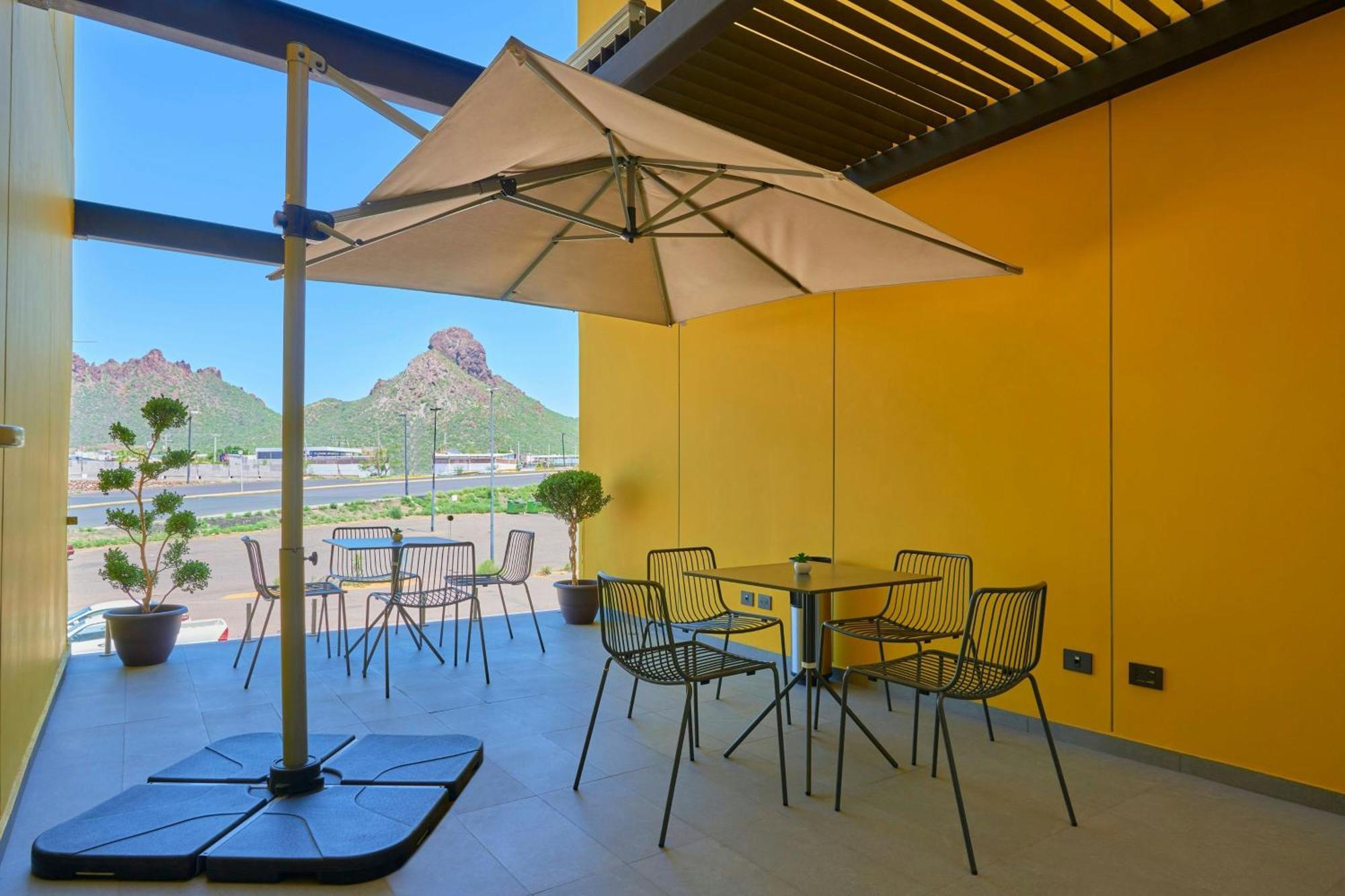 City Express By Marriott Guaymas Exterior photo